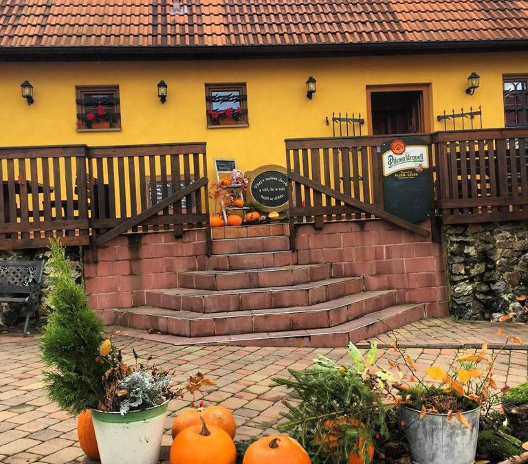 Plzen House | Penzion Hrádecký Dvůr