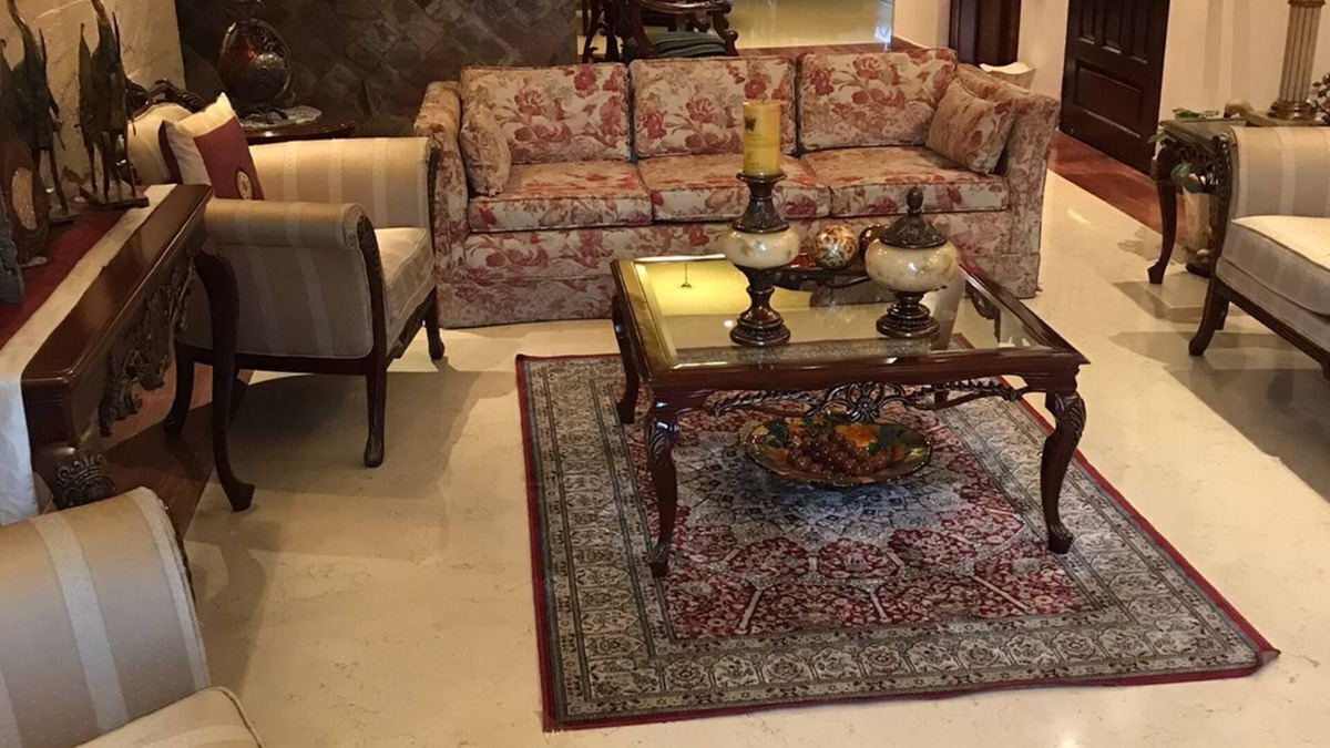 Dhaka House | per night/monthly 3200sqft full furnished apartment antique furniture gulshan