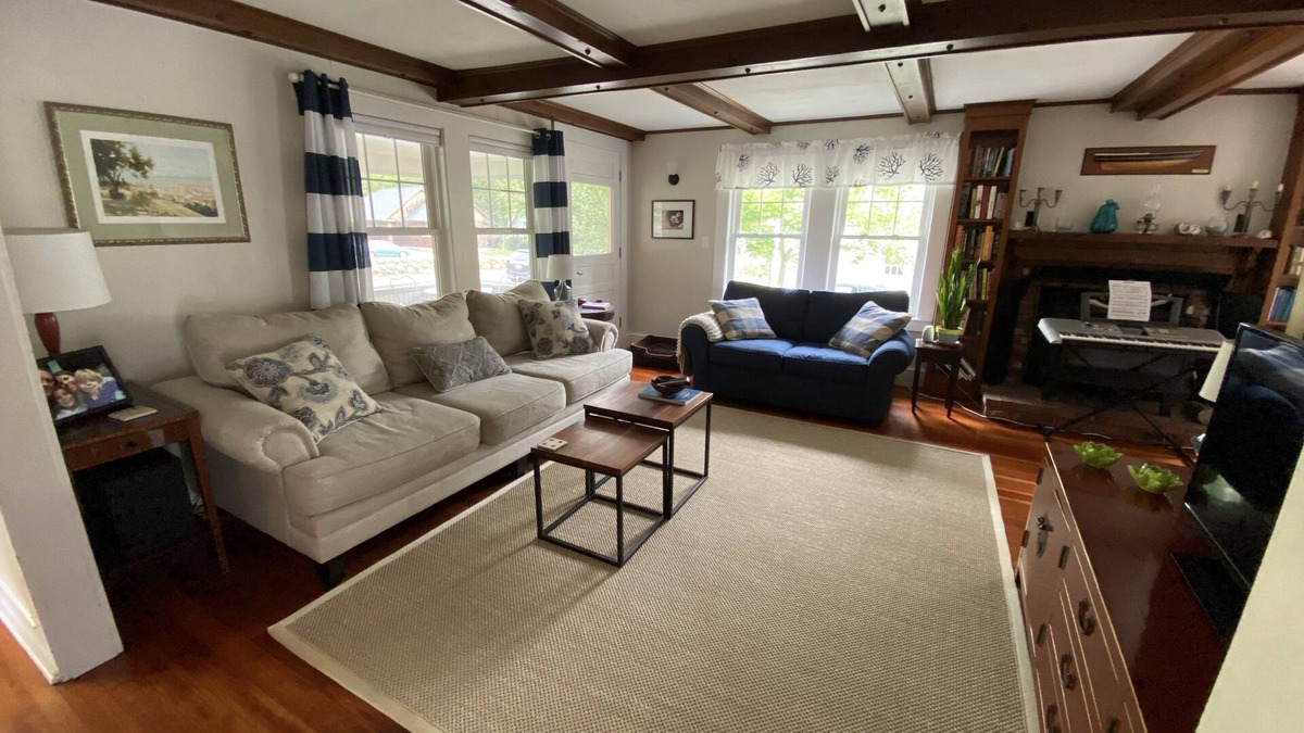 Marion Center House | Perfect 3 Bedroom In Marion Village