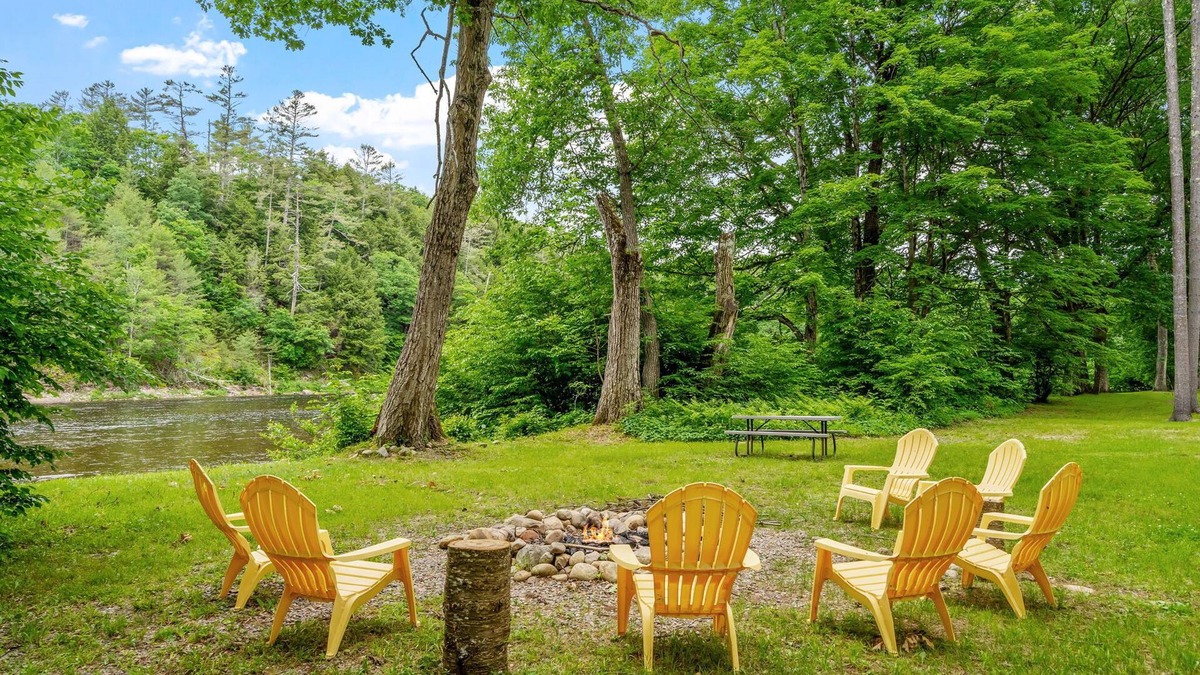 Town of Hope House | Perfect ADK Retreat! Private, On River & Near Lake! Game Room, Hot Tub, Pets Ok