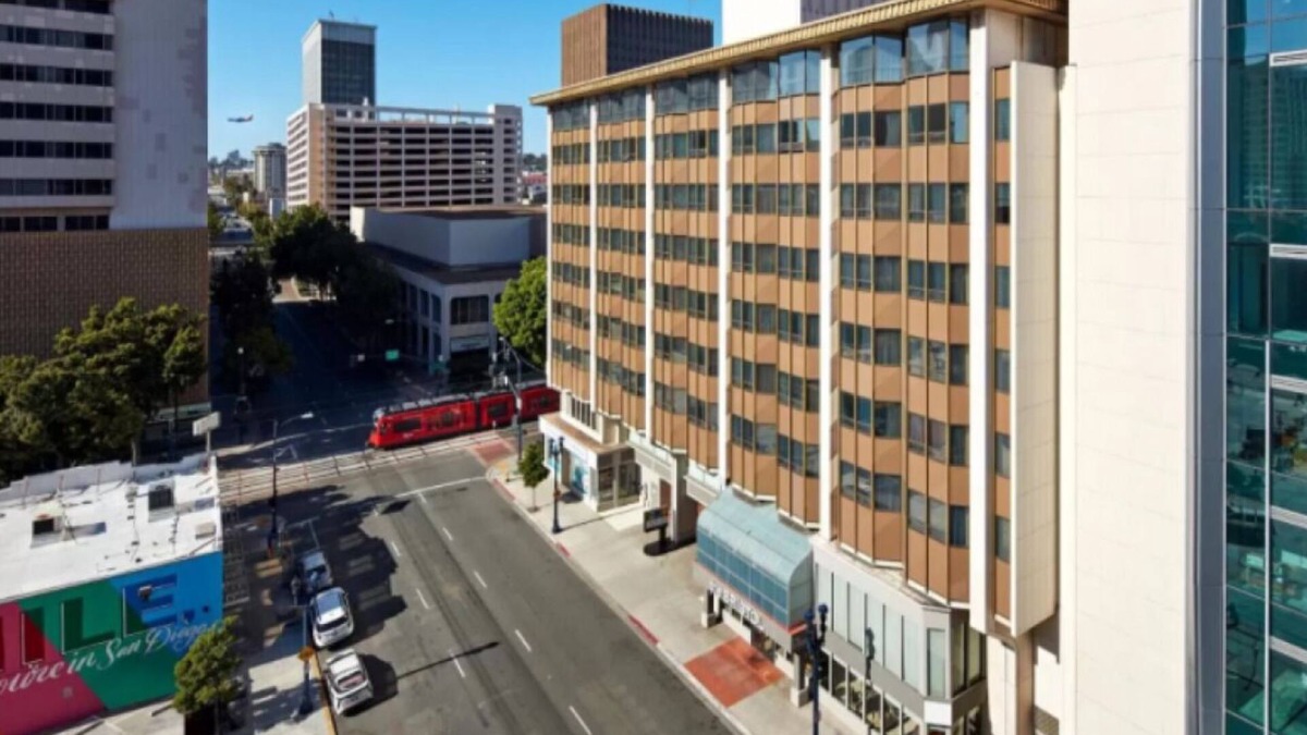 Civic Core House | Perfect Escape! 3 Lovely Units, Fitness Center