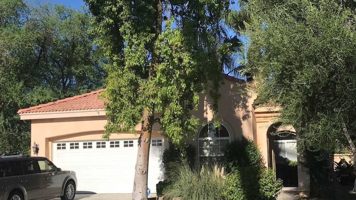 Indio House | Perfect Escape - Festival close, on golf course, private salt water pool, +!