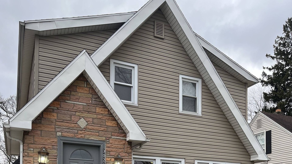 Toledo House | Perfect family home to stay during visiting the Toledo area