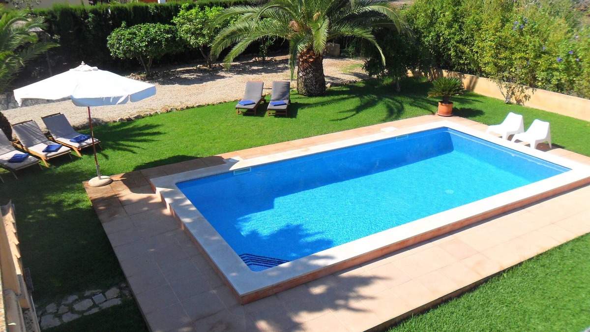 Alaro House | Perfect for cyclists, hikers and sunbathers
