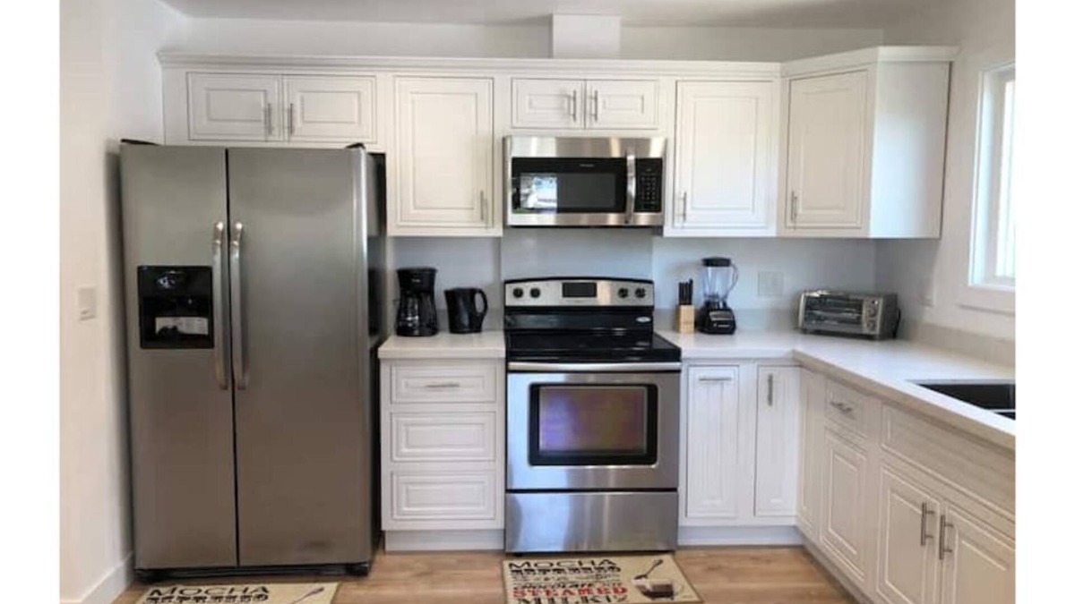 Castro Valley House | Perfect for Large Group sleeps 20!