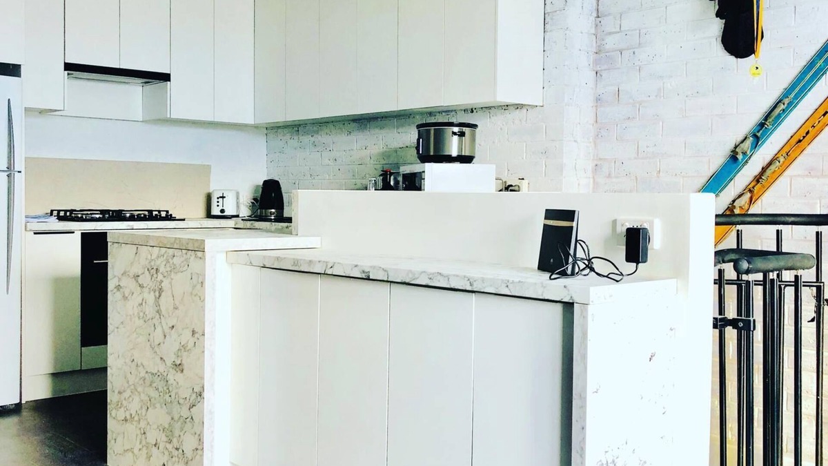 Hotham Heights Apartment | Perfect Located Apartment in the heart of Hotham
