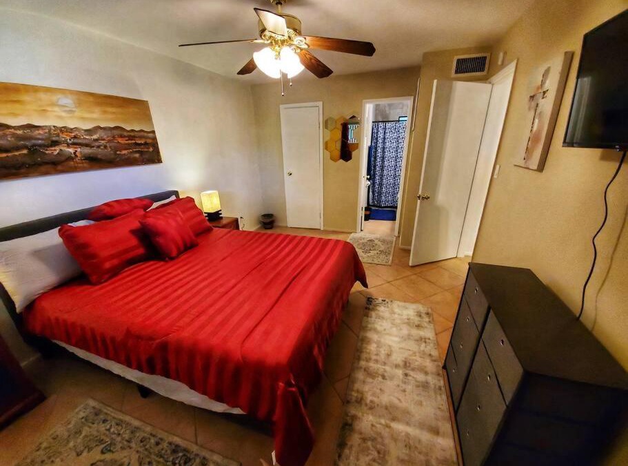 Tempe Apartment | Perfect Location ASU Tempe 1 Bd 1Bath couples getaway!