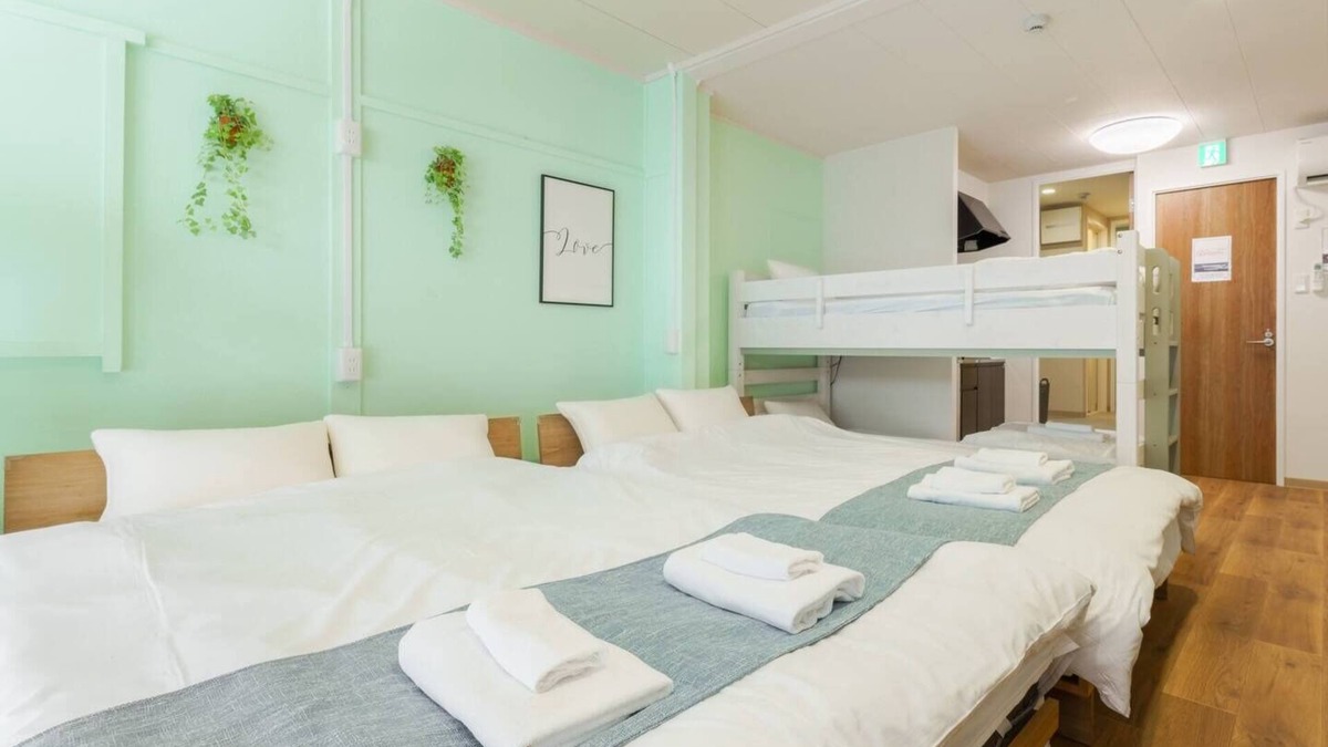 Dotonbori Apartment | Perfect location for sightseeing Maximum 8 people - Matsuyamachi Building 2nd to 4th floors/Osaka Ōsaka