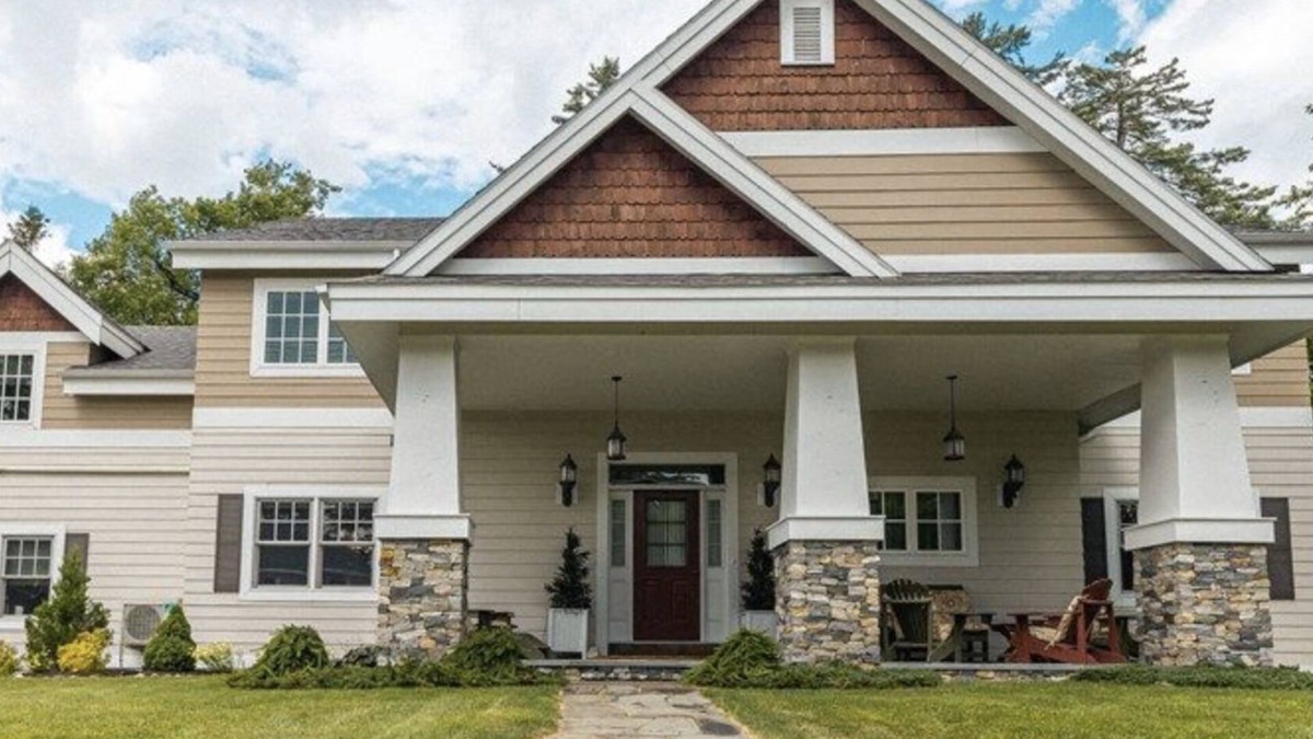 Lake Placid House | Perfect place for a tranquil family gathering - just a few blocks from town