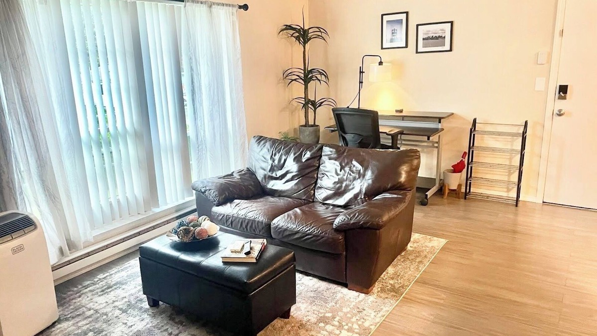 SeaTac House | Perfect Private Getaway in Seattle's Southside!