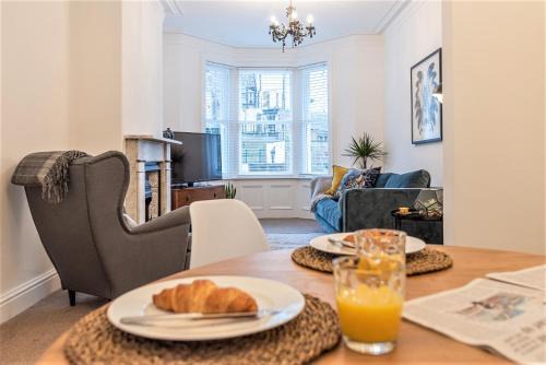 Harrogate City Centre House | Perfectly Located 4 Storey Townhouse With 2 Parking Spaces In Central Harrogate