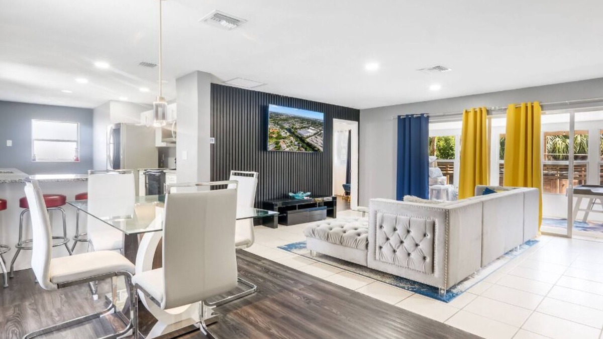 Palm Beach - West Palm Beach House | Perfectly Relaxing Queen Suite/Freestanding Tub