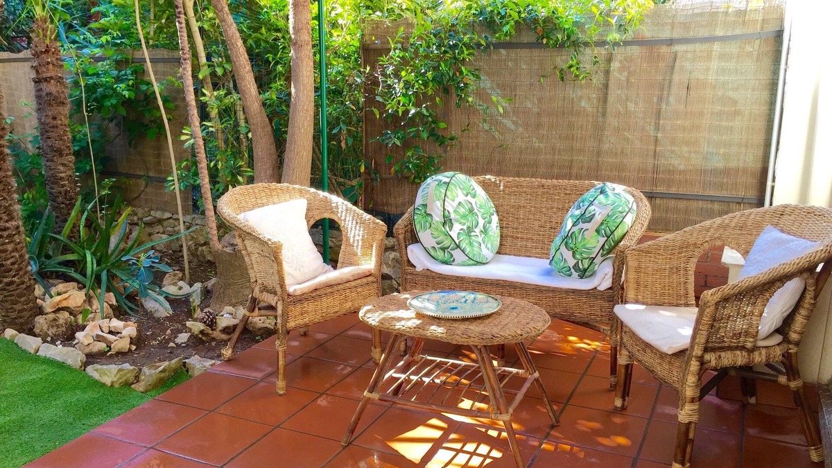 Maristella House | Perlaz Guest House, at few steps from the beach