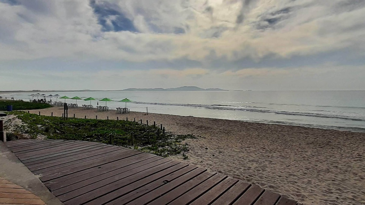 Pero House | Peró House on the Sand