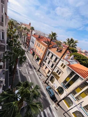 La Gare Apartment | Perpignan gare calme spacieux jolie vue netflix