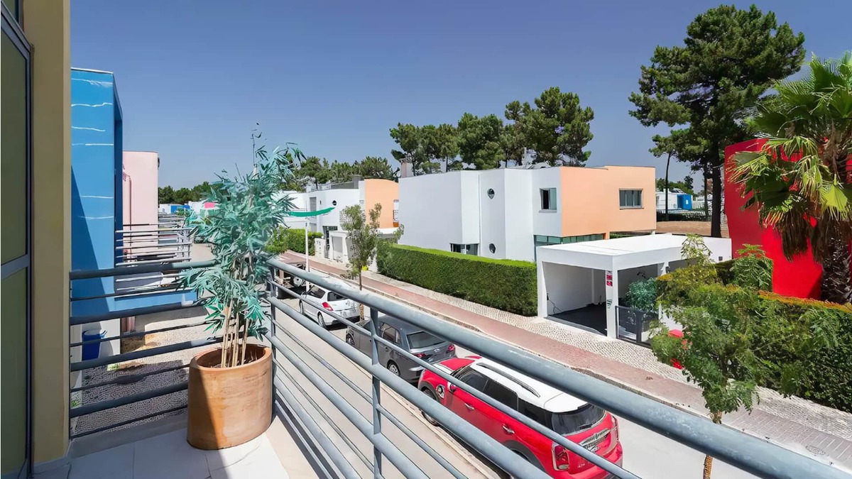 Quinta do Anjo Resort | Pet-Frendly! Arrábida Resort with Jacuzzi. Just 20 minutes from the beach!