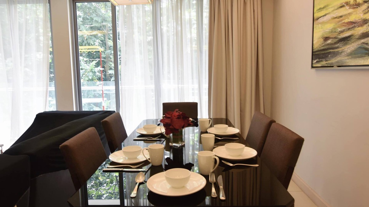 Golden Triangle Apartment | Pet Friendly, 3BR Apt KL, Bathtub & Parking
