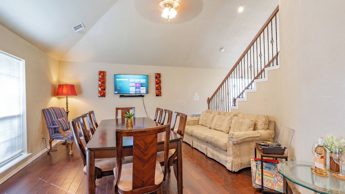 Northeast Carrollton House | Pet Friendly 4/3 in Carrollton with Hot Tub