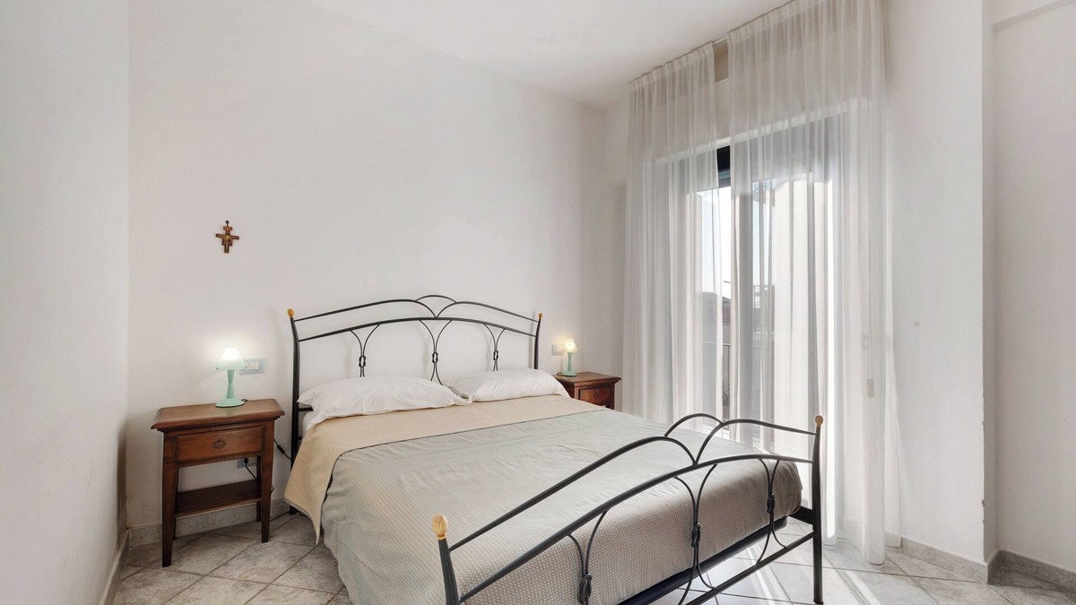 Varigotti Apartment | Pet-Friendly Apartment "11 Mehari" with Balcony & Wi-Fi