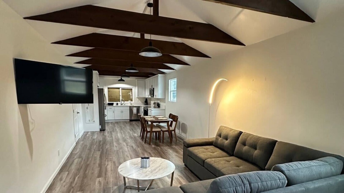 Lake Wohlford Apartment | Pet Friendly Apt B. North of San Diego