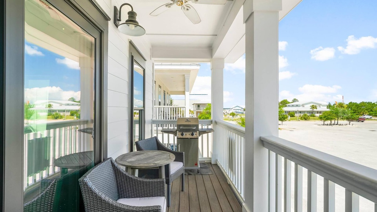 Port St. Joe House | Pet Friendly Beach House - Marina View