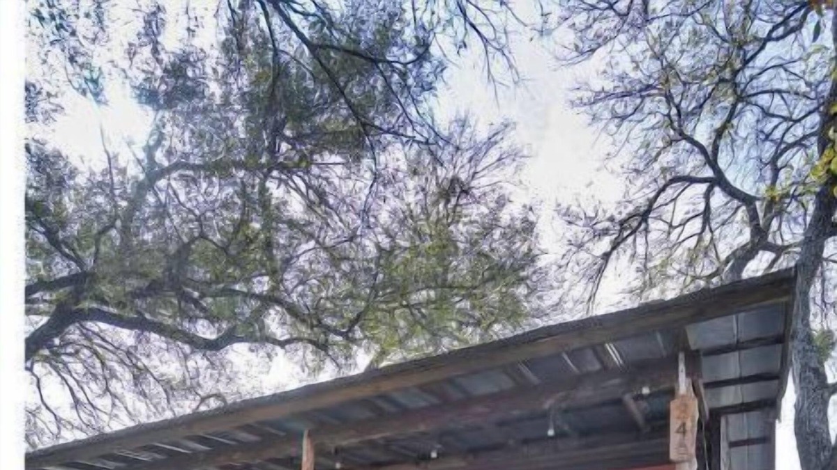 Smithwick Cabin | Pet-friendly cabin with hot tub