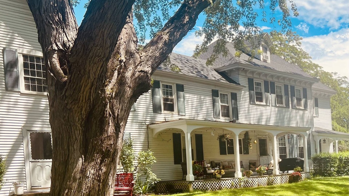Winthrop Other | Pet friendly, Family Homestead 1 hr from the coast!