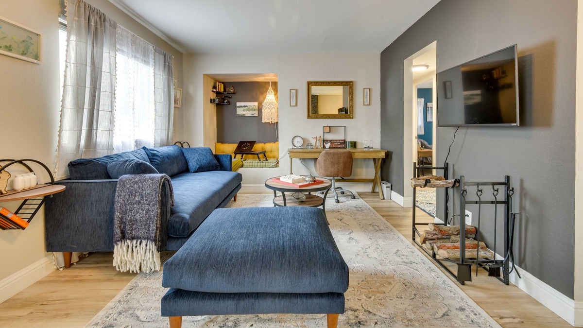 Frazier Park House | Pet-Friendly Frazier Park Home w/ Game Room!