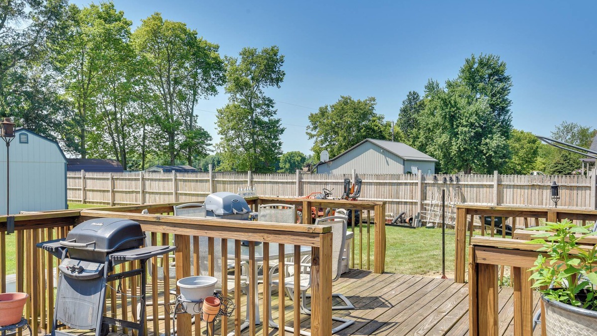 Goshen Apartment | Pet-Friendly Goshen Abode w/Sauna & Fenced Yard!