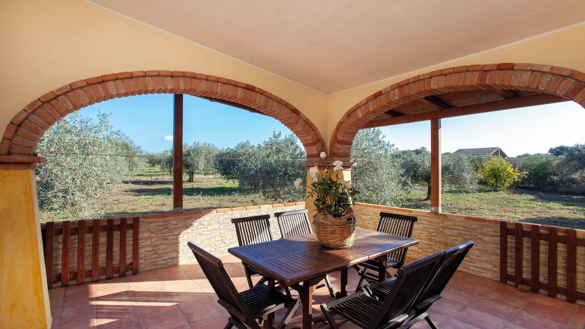 Orosei Apartment | Pet-friendly Holiday Apartment "A contatto con la natura - Orosei" with Garden, Terrace & Wi-Fi