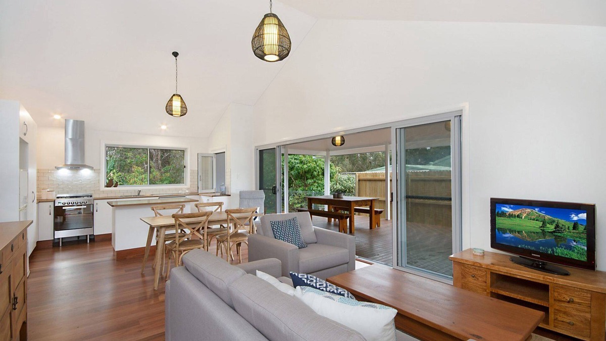 Evans Head House | PET FRIENDLY HOLIDAY HOUSE ON HEATH