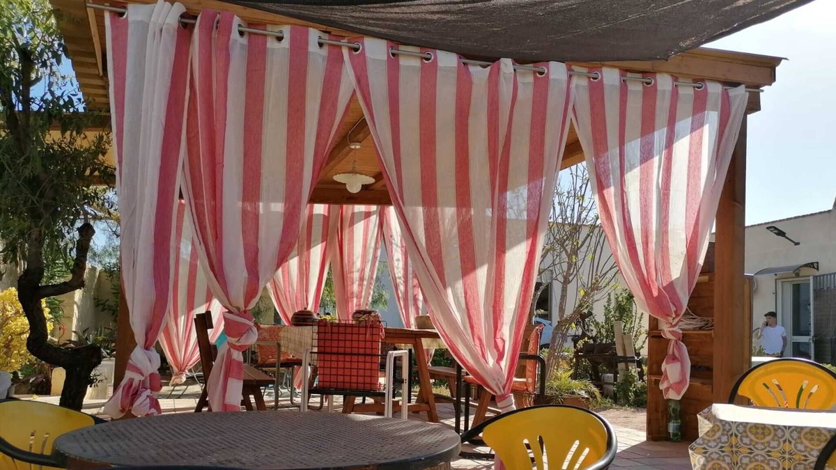 Petrosino House | Pet-Friendly Holiday Home Villa Rosa with Sea View & Terraces