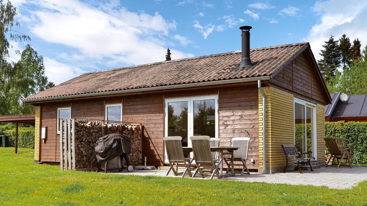 Kirke Hyllinge House | Pet friendly home in Kirke Hyllinge