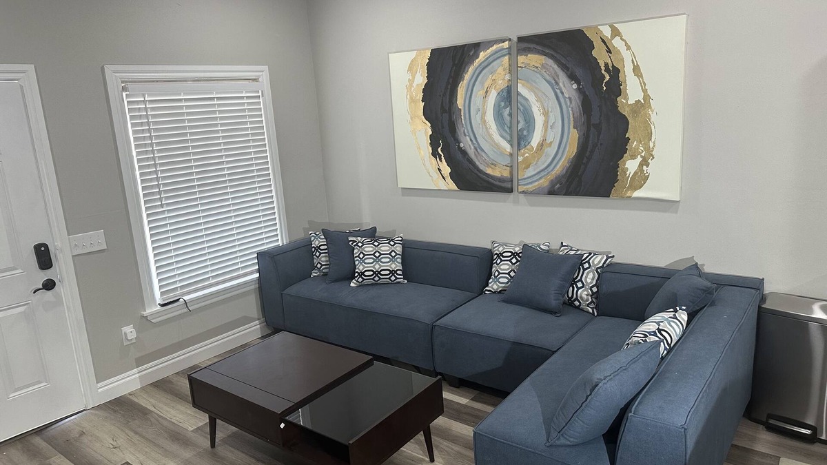 Lawton House | Pet friendly home; adjustable beds; near shopping and restaurants