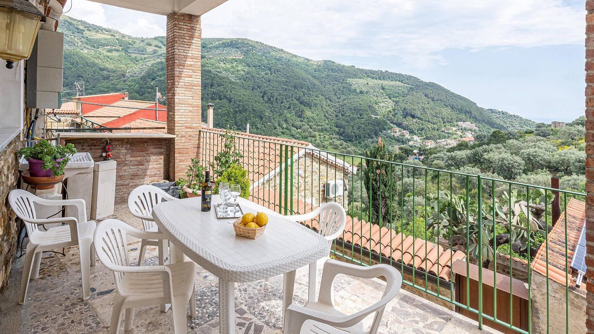 Montecorice House | Pet friendly home in Montecorice