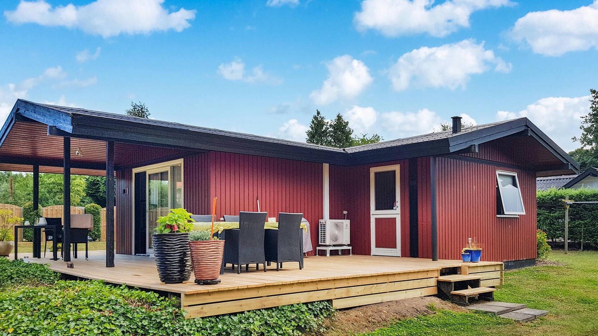 Hejlsminde Strand House | Pet friendly home in Hejls with kitchen