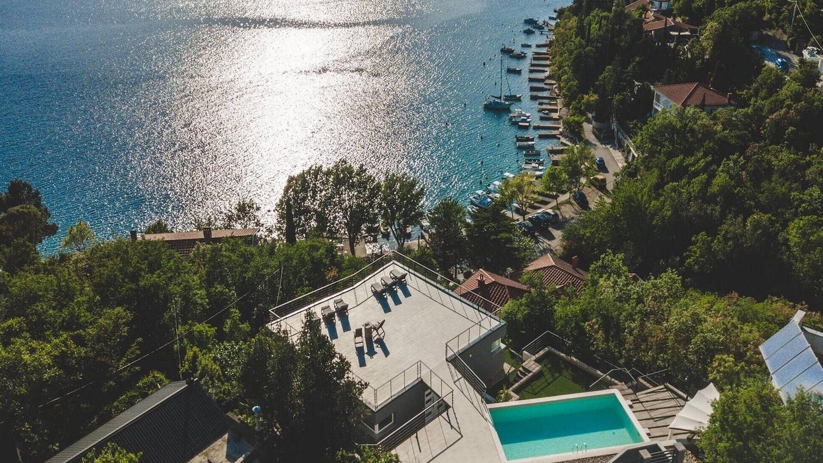 Jadranovo House | Pet friendly home in Jadranovo