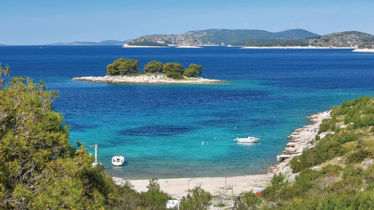 Primosten Burnji House | Pet friendly home in Primosten