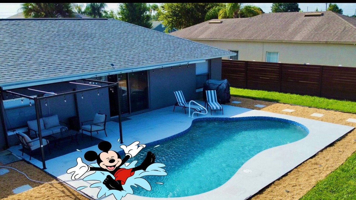 Poinciana House | Pet-Friendly Home w/ Heated Pool Kissimmee, Fl.