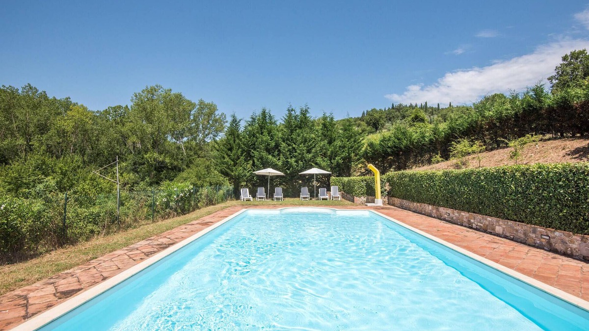 Gaiole in Chianti House | Pet friendly home in Gaiole in Chianti