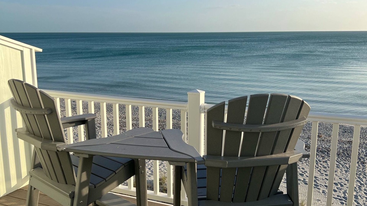 Cape Haze House | Pet friendly, on the beach, paddle boards, kayaks, bikes, pool closed til 12/31
