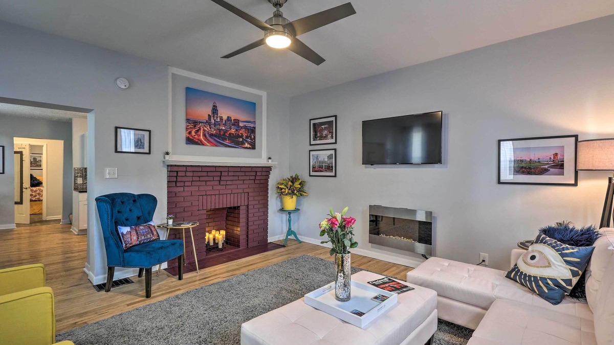 Northside House | Pet-Friendly Pad w/Fire Pit ~ 5 Mi to Cincy!