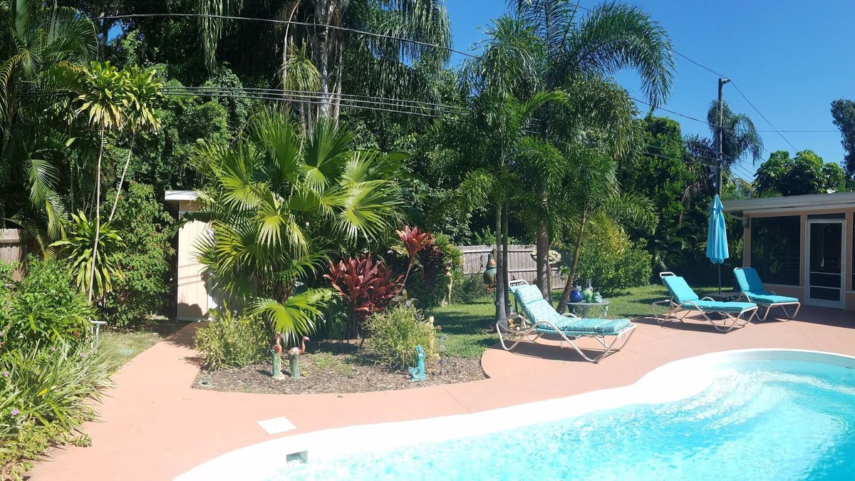 Gulfport House | Pet friendly Pool Oasis St Pete/Gulfport