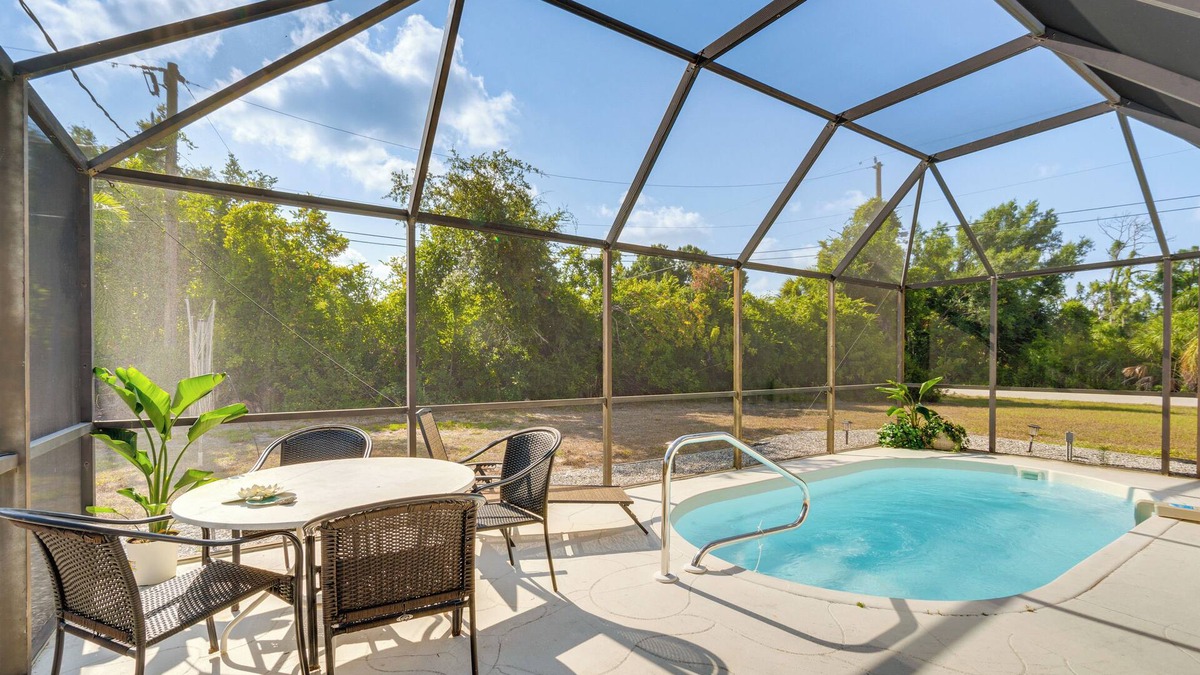 Englewood East House | Pet-Friendly Port Charlotte Home w/Pool & Lanai!