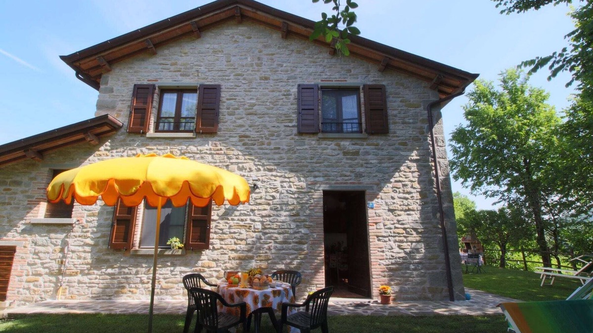 Apecchio Cottage | Pet-Friendly Retreat
