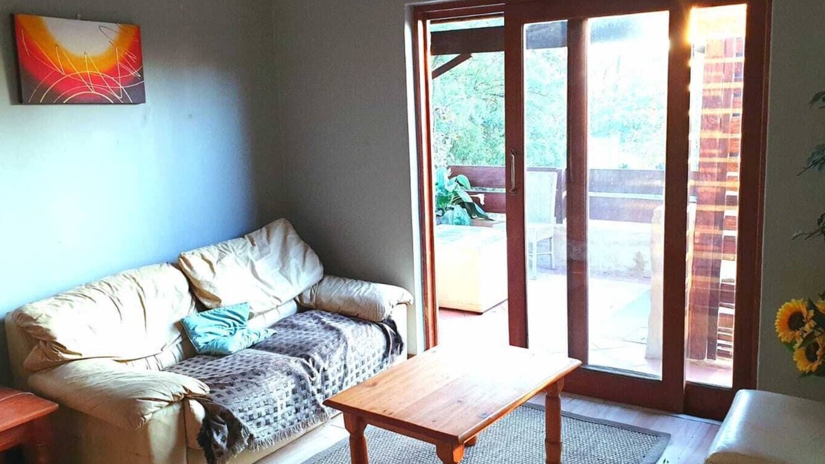 Greater Johannesburg Metropolitan Area Apartment | Pet friendly runaway!
