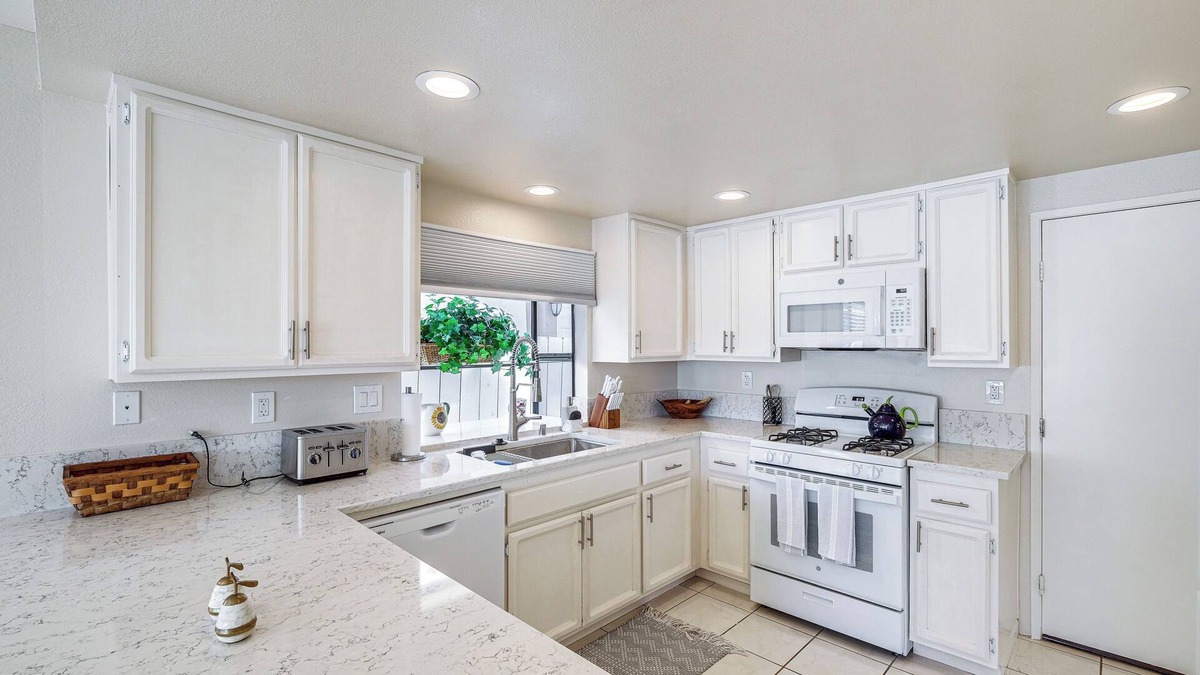 Rancho Penasquitos House | Pet-Friendly San Diego Home w/Private Pool & Yard