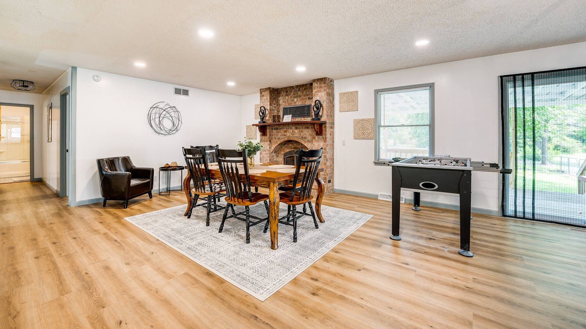 Shell Knob House | Pet-Friendly Shell Knob Retreat w/ Deck & Grill!