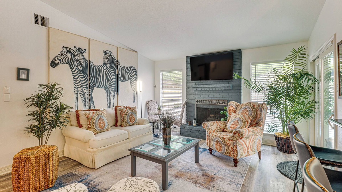 Panther Creek House | Pet-Friendly Spring Home w/Private Pool & Hot Tub