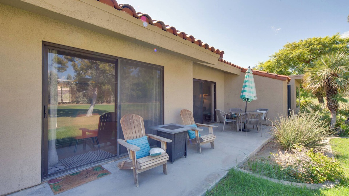 Palm Desert House | Pet-Friendly Stay w/Patio in Palm Desert Resort!